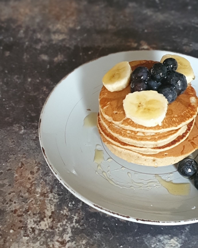 pancake di farina di avena senza burro e senza uova